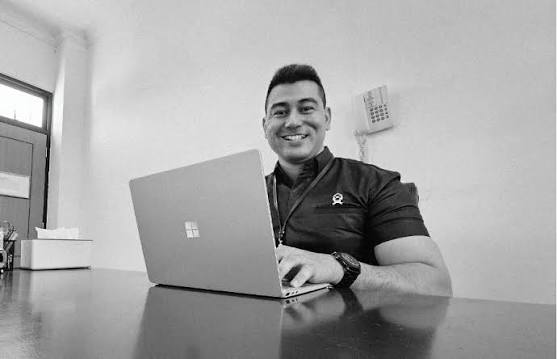 Vonis dari Algoritma: Saat Feed Medsos Jadi Hakim Digital